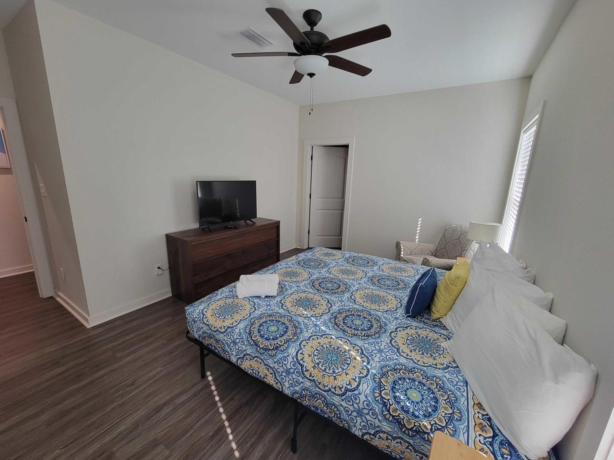 Beach Flow Bungalow-Mins To Downtown-Dining-Base เพนซาโคลา ภายนอก รูปภาพ